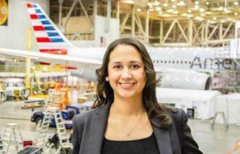 Una dominicana es la vicepresidenta de mantenimiento de American Airlines