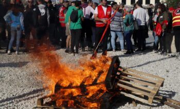 Protesta salarial en Francia se extiende con huelgas en muchos sectores