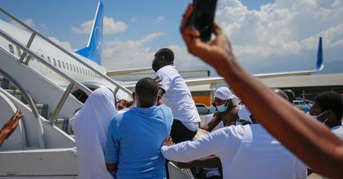 EEUU líder en deportaciones de haitianos en el último año