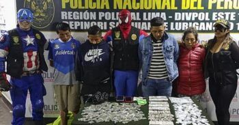 Policías se disfrazan de Avengers para capturar a vendedores de droga