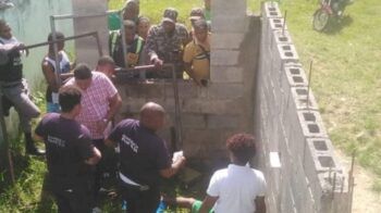 Hombre muere en el play de Pantoja