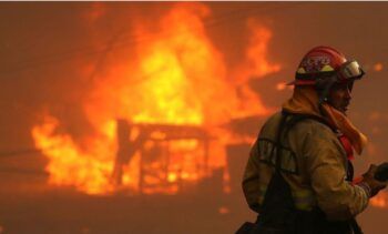 Explosión en condominio de Maryland deja un muerto y 14 heridos