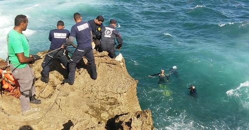 Encuentran cadáver de adolescente cayó al mar Caribe