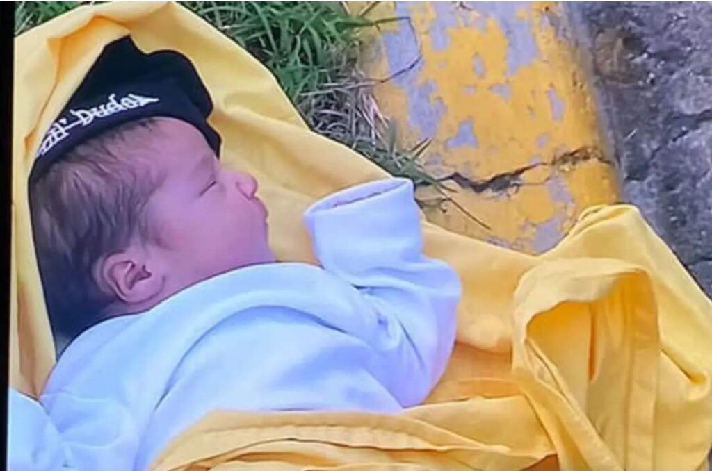 Abandonan recién nacida frente al Ministerio de Medio Ambiente
