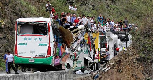 Accidente deja 40 muertos y 78 heridos en Senegal