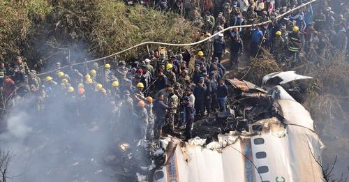 Al menos 67 muertos tras estrellarse avión en Nepal