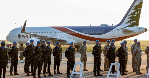 Balas perdidas alcanzan dos aviones en los festejos de Año Nuevo en el Líbano