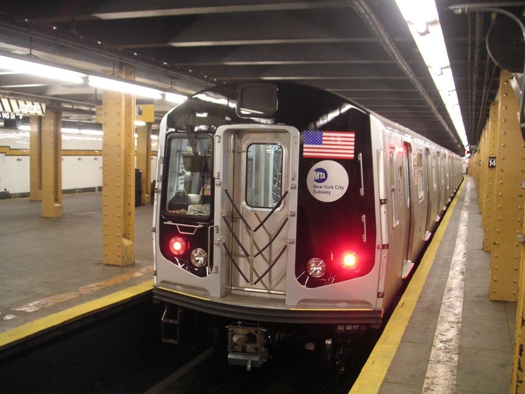 Muere arrollado por el Metro de Nueva York