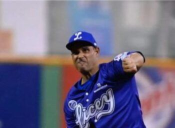 Licey iguala la serie tras derrotar a las Estrellas