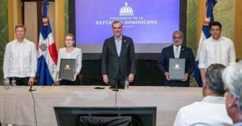 RD y Canadá firman acuerdo de cielos abiertos