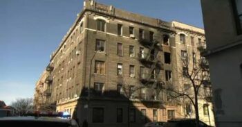 Al menos un muerto tras incendio en Washington Heights