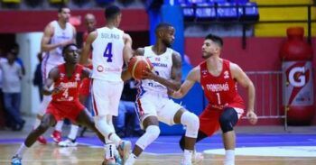 República Dominicana gana a Panamá y se coloca a un paso del Mundial FIBA