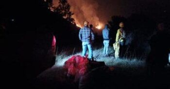 Medio Ambiente intensifica labores contra incendio forestal en Valle Nuevo