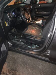 Mujer es agredida por un limpiavidrios en SD