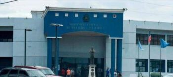 Migración otorga descuento para renovación de Residencias vencidas