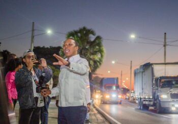 Edesur ilumina Malecón de Santo Domingo