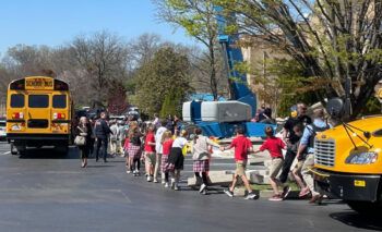 Una mujer es la autora de masacre en un colegio cristiano en Estados Unidos