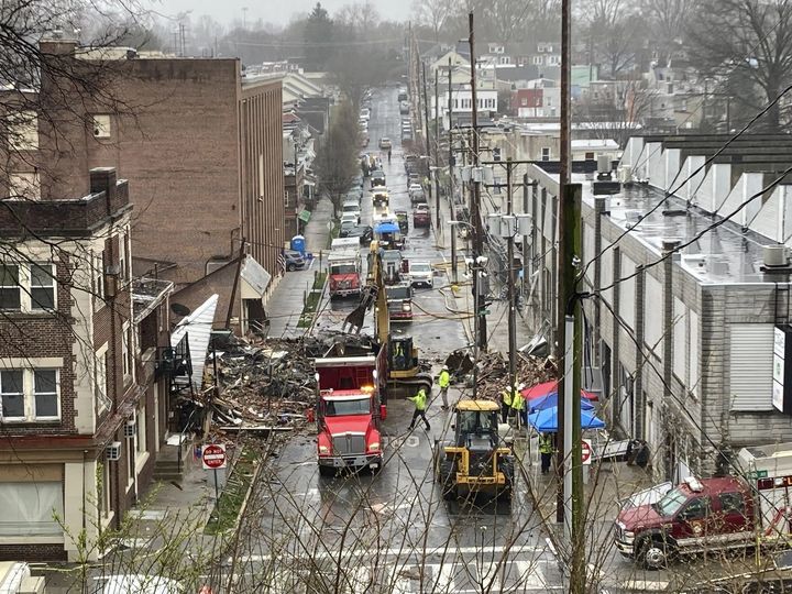 Aumentan a 4 los muertos en explosión de fábrica de chocolate en Pennsylvania