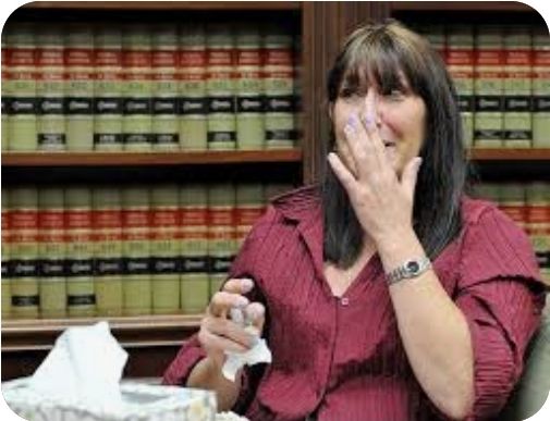 Mujer donó un riñón a su jefa y esta le pagó cancelandola