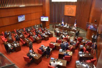 Senadores aprueban el teletrabajo como modalidad laboral