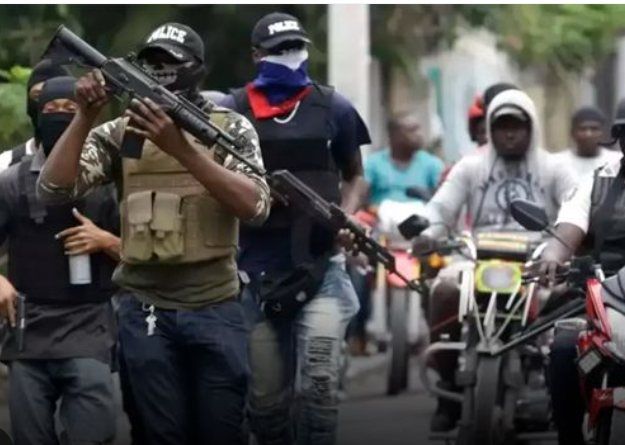 Haitianos se movilizan para cazar a miembros de bandas armadas