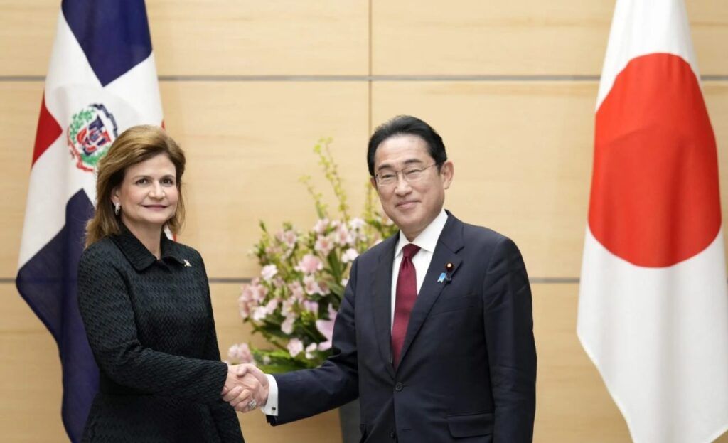 La vicepresidente de RD se reúne con Kishida en Tokio
