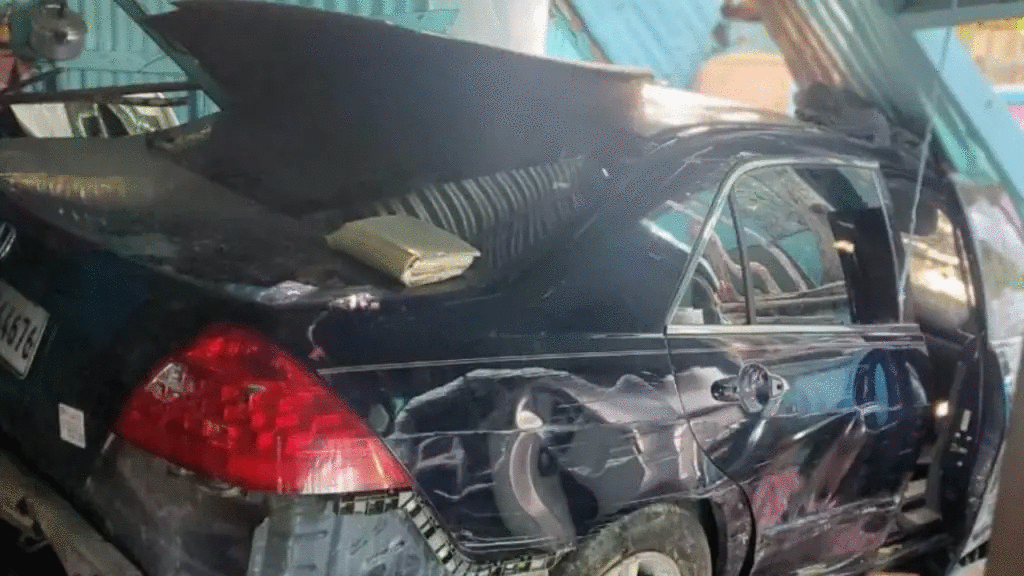 Dos muertos en El Seibo al chocar vehículo contra una casa