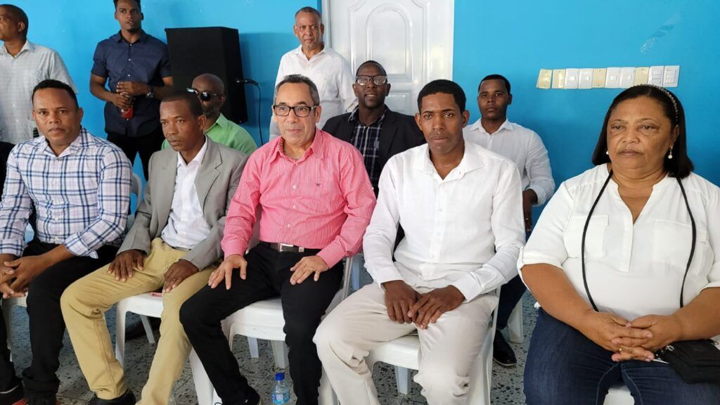 MODA proclama candidato a alcalde y regidor en la provincia San Cristóbal