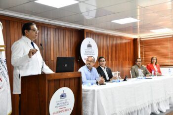 Salud Pública llama a usar mascarillas a personas con padecimientos respiratorios