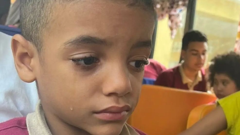 Escuela de niños especiales son afectados con bombas lacrimógenas