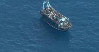 Al menos 32 los migrantes muertos en naufragio  en el mar Jónico
