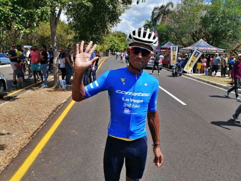 Ciclista Ismael Sánchez habría dado positivo a dopaje