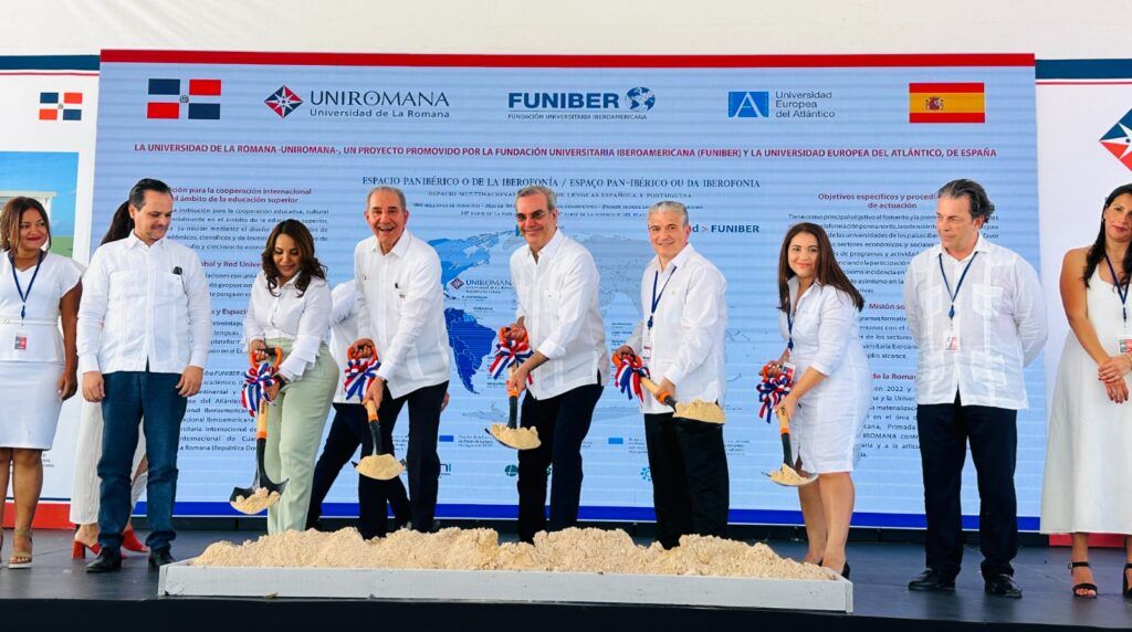 Gobierno deja inaugurados los trabajos de construcción de Universidad UNIROMANA