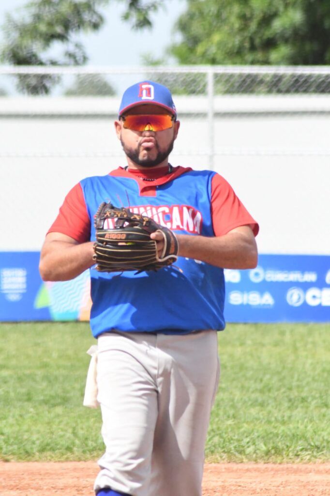 Softbol RD avanza a las finales