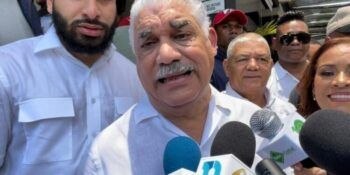 Miguel Vargas favorece se cree bloque opositor para enfrentar al Gobierno