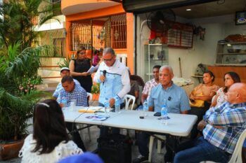 César Díaz recibe apoyo para precandidatura a Diputado por PRM en SDE