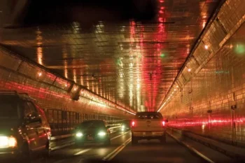 Una mujer hispana dio a luz en el famoso Lincoln Tunnel