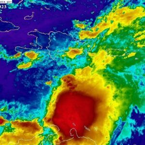 ¿Dónde está ubicada la tormenta tropical Franklin?