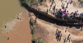 Constructores de canal en Juana Méndez dicen que solo muertos dejarán la obra