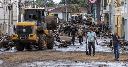 Sube a 46 el número de desaparecidos por las inundaciones en el sur de Brasil