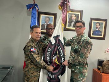 Coronel Freddy R. Soto Thormann asume como nuevo director del CESFronT