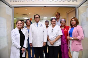 Autoridades de Salud realizan recorrido en Hospital Hugo Mendoza