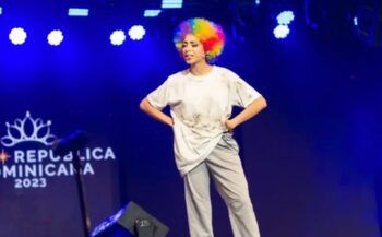 María Vargas, candidata al miss república cautivó al público con un monólogo