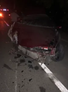 Accidente deja dos heridos de gravedad en Tenares