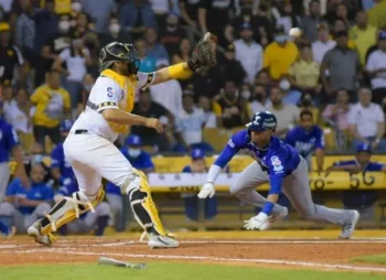 Anuncian preventa de boletas para juegos Licey vs Águilas en Nueva York