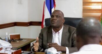 Cristian Encarnación renuncia del PRM