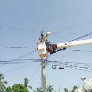 Edesur ilumina carretera SJM-Jinova