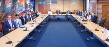 Valdez Albizu se reúne con ACOPROVI y CADOCON para valorarmedidas de estímulo monetario al sector Construcción