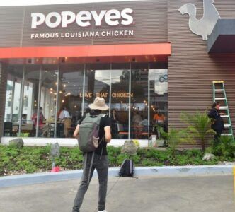 Popeyes abre su primer restaurante en RD