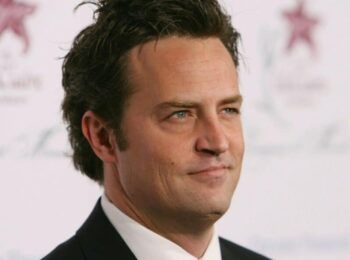 Muere Matthew Perry, estrella de la serie ‘Friends’